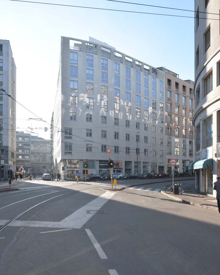 Via Albricci 10, Asnago Vender